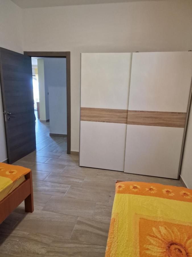 Yellow Cube Кожино Экстерьер фото